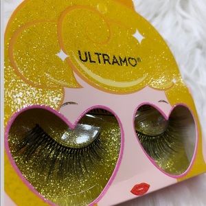 Ultramo mink lashes!
